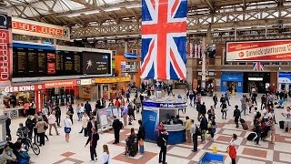 A Walk Through The London Victoria Station London England [upl. by Eruza]